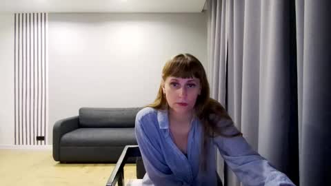 Snapshot of diana_meridor chatting on January 27, 2025, 1:05 am diana_meridor online show from January 27, 2025, 1:05 am