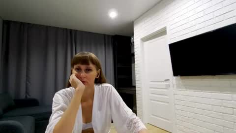 Snapshot of diana_meridor chatting on July 6, 2026, 9:17 pm diana_meridor online show from July 6, 2026, 9:17 pm
