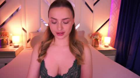 Snapshot of diana_nova chatting on April 21, 2026, 12:44 pm diana_nova online show from April 21, 2026, 12:44 pm