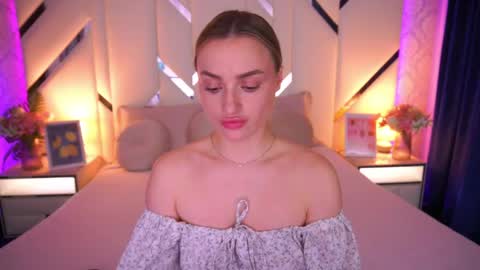 Snapshot of diana_nova chatting on May 13, 2026, 1:30 pm diana_nova online show from May 13, 2026, 1:30 pm