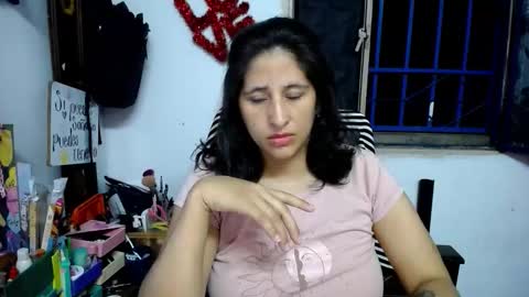 diana_rogu online show from September 29, 2025, 6:18 am
