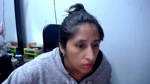 diana_rogu online show from November 26, 2025, 6:03 am