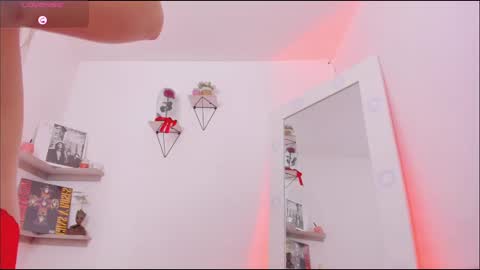 Snapshot of diana_white_ chatting on February 27, 2025, 12:54 am Diana White Dahiana online show from February 27, 2025, 12:54 am