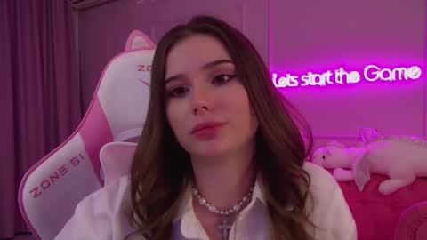 Diana online show from March 11, 2025, 1:05 am