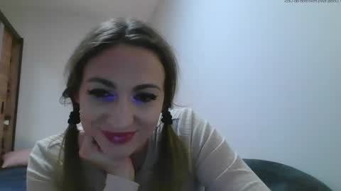 Snapshot of dianabigboobs chatting on June 1, 2026, 9:49 pm Diana online show from June 1, 2026, 9:49 pm