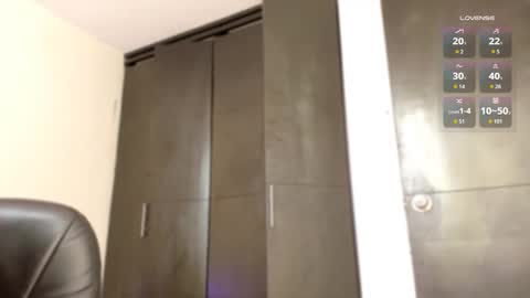 dianadirty1 online show from October 1, 2025, 2:56 pm