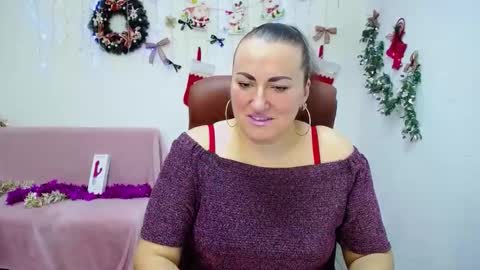 Diana online show from December 18, 2025, 6:47 pm