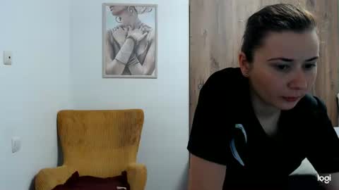 dianasmiey7 online show from June 3, 2026, 3:50 pm