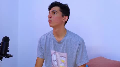 Ana  Leo online show from February 6, 2025, 12:05 pm