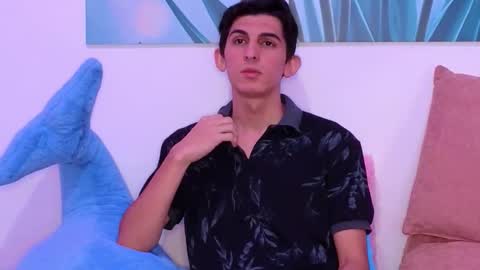 Ana  Leo online show from February 10, 2026, 3:05 pm