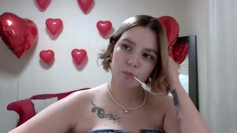 Diane Mills online show from February 11, 2025, 10:39 pm