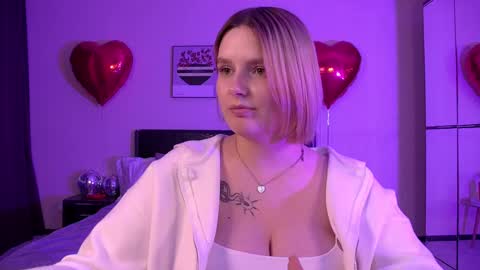 Diane Mills online show from February 26, 2025, 10:31 pm