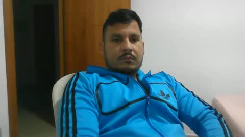 diangohetero21cm online show from December 7, 2024, 8:05 pm