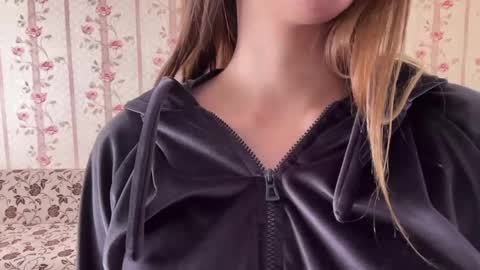 Anna online show from April 29, 2026, 6:17 am
