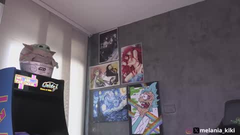 Melania   -    online show from November 21, 2025, 8:51 pm