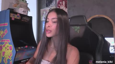 Melania   -    online show from November 27, 2025, 10:12 pm