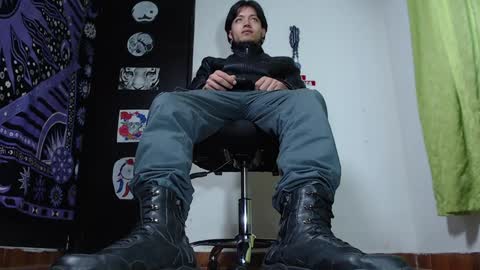 DICAPRIO online show from December 5, 2024, 6:00 pm