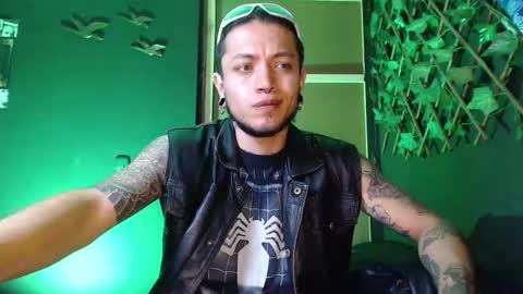 DICAPRIO online show from November 13, 2025, 2:54 am