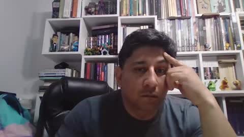 dickeduardo online show from November 3, 2025, 1:29 am