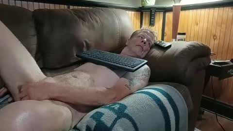 dickfitzwell123 online show from June 27, 2026, 9:58 am