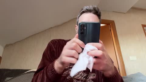 Im Julian  all cum shot videos here    online show from February 6, 2025, 11:43 am