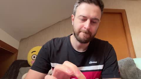 Im Julian  all cum shot videos here    online show from February 7, 2025, 11:56 am