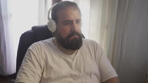 Cristian Dipolino online show from April 19, 2026, 2:27 pm