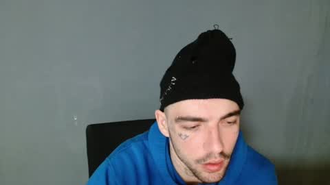 didismurf02 online show from January 2, 2025, 2:33 am