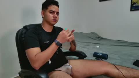 Snapshot of diego_cazas chatting on July 18, 2026, 11:19 pm DIEGO CAZAS online show from July 18, 2026, 11:19 pm