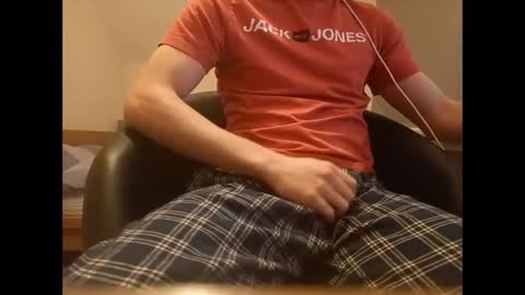 Snapshot of diegoh0t69 chatting on February 3, 2025, 6:28 pm DiegoHot online show from February 3, 2025, 6:28 pm