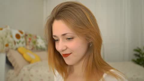 Sophie online show from April 18, 2026, 7:07 pm