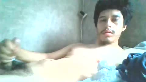 different_xoo online show from May 26, 2026, 2:57 pm