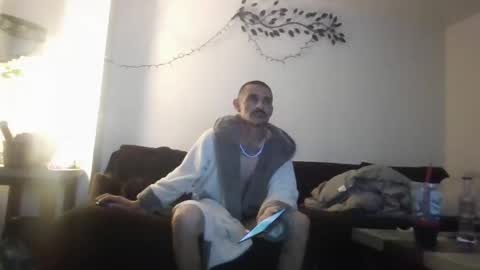 Snapshot of dig1984 chatting on November 2, 2025, 1:35 pm dig1984 online show from November 2, 2025, 1:35 pm