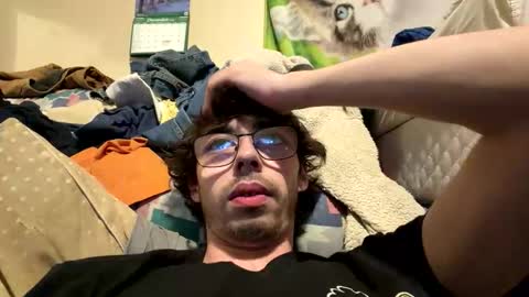 digbickjay42099 online show from February 18, 2026, 3:02 am