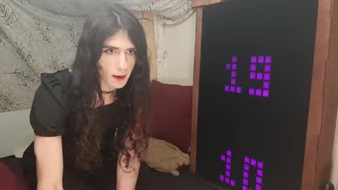 Snapshot of diivampy chatting on December 1, 2025, 10:37 pm diivampy online show from December 1, 2025, 10:37 pm