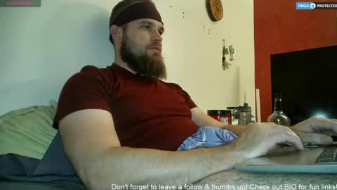 Snapshot of dikdowndaddy chatting on May 4, 2026, 6:31 am Daddy online show from May 4, 2026, 6:31 am