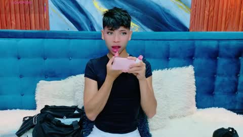 Snapshot of dilan_911 chatting on April 29, 2026, 7:09 pm DILAN online show from April 29, 2026, 7:09 pm