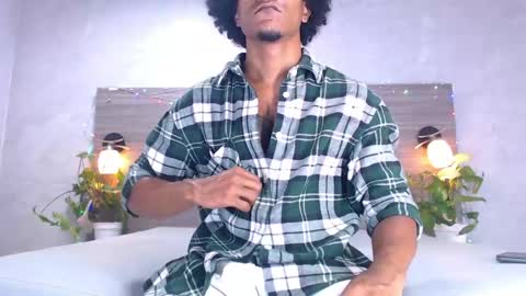 Snapshot of dilan_hall chatting on May 15, 2026, 11:34 pm dilan_hall online show from May 15, 2026, 11:34 pm