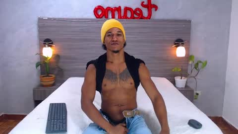 Snapshot of dilan_hall chatting on June 5, 2026, 8:25 pm dilan_hall online show from June 5, 2026, 8:25 pm
