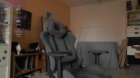 Snapshot of dilanmoritz chatting on May 4, 2026, 3:57 am Dilan online show from May 4, 2026, 3:57 am