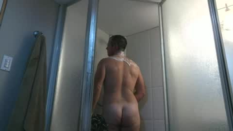 dilfiguess1 online show from April 30, 2026, 6:31 am