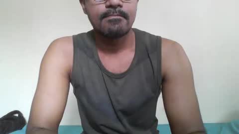 Snapshot of dilip_09 chatting on December 24, 2024, 6:33 am dilip_09 online show from December 24, 2024, 6:33 am