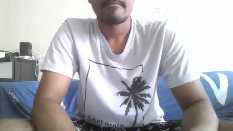 Snapshot of dilip_09 chatting on January 15, 2025, 7:05 am dilip_09 online show from January 15, 2025, 7:05 am