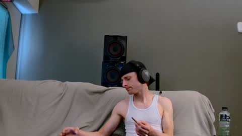 Dilldough405 online show from December 28, 2024, 10:02 pm