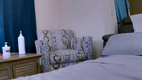 Dilldough405 online show from February 17, 2025, 1:15 am