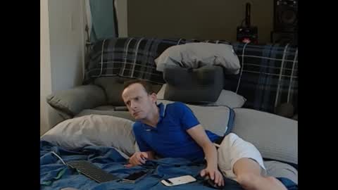 Dilldough405 online show from October 4, 2025, 3:04 am