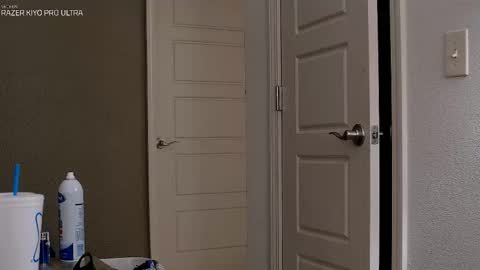 Dilldough405 online show from December 4, 2025, 6:23 am