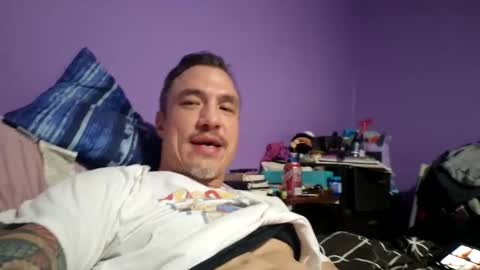 Snapshot of dillifambam08 chatting on March 4, 2026, 11:55 pm dillifambam08 online show from March 4, 2026, 11:55 pm