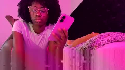 Snapshot of dimedoll33 chatting on September 10, 2025, 2:00 am black american princess online show from September 10, 2025, 2:00 am