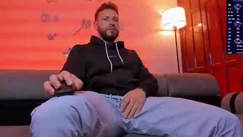 Snapshot of dimitri_master chatting on June 9, 2026, 3:40 am Angel Dimitri online show from June 9, 2026, 3:40 am